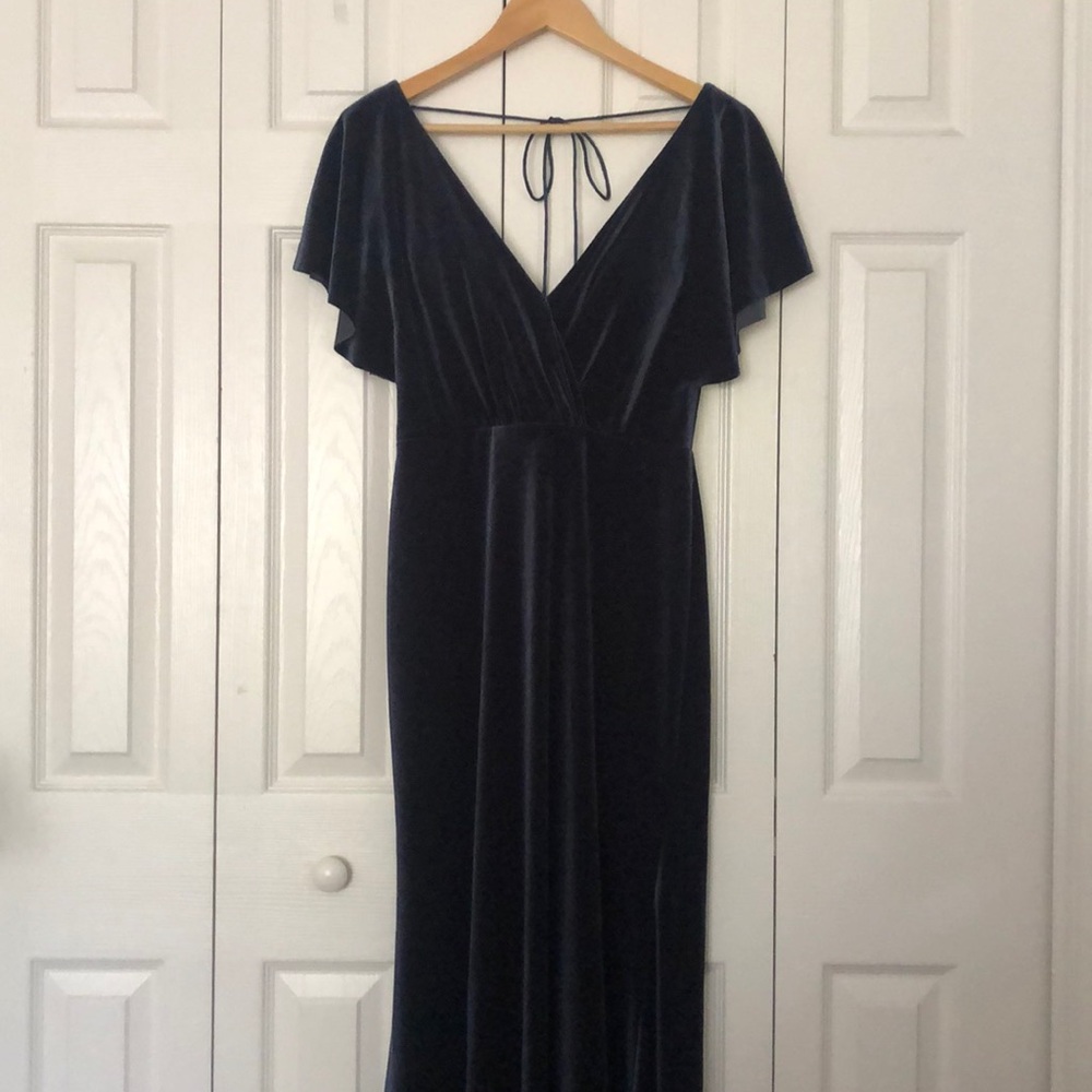 BHLDN x Jenny Yoo Ellis Velvet Open Back Dress. Size 4. Navy Blue.